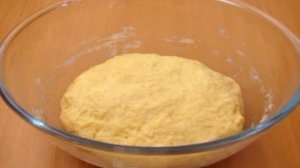 Пирог с луком и сыром