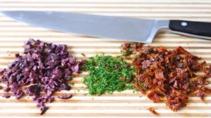 Рулетики из огурцов