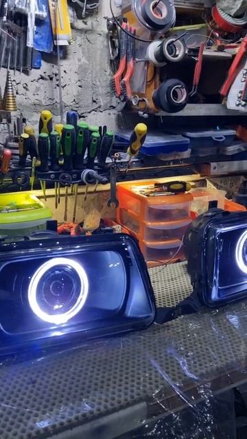 Фары Audi 80B4 Criline D9