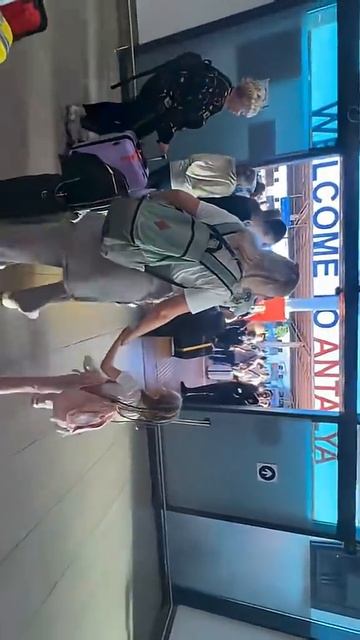 Сегодня именно так ощущался этот перелет)) хоть он и был ночным - прошло все, как нельзя супер