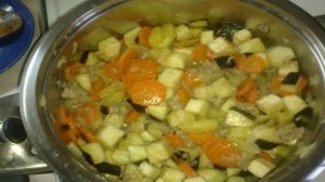 Рагу с фаршем и овощами