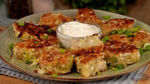 Отсутствие мяса останется незамеченным. КАПУСТНЫЕ КОТЛЕТЫ С ТВОРОГОМ И ОРЕХАМИ