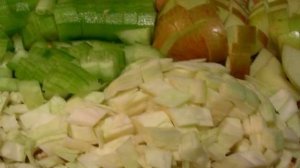 Салат из креветок и капусты