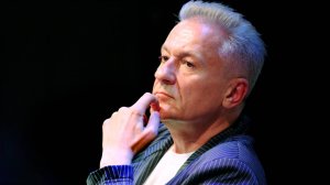 Олег Меньшиков