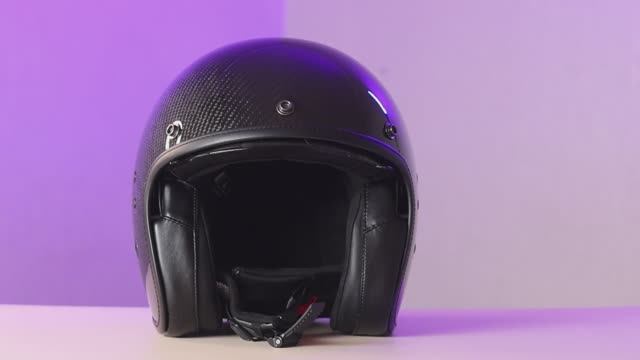 Стильный открытый шлем Scorpion Belfast Evo Carbon смотреть онлайн