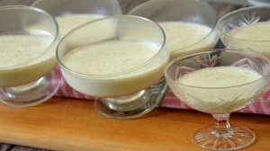 Панна котта с клубникой