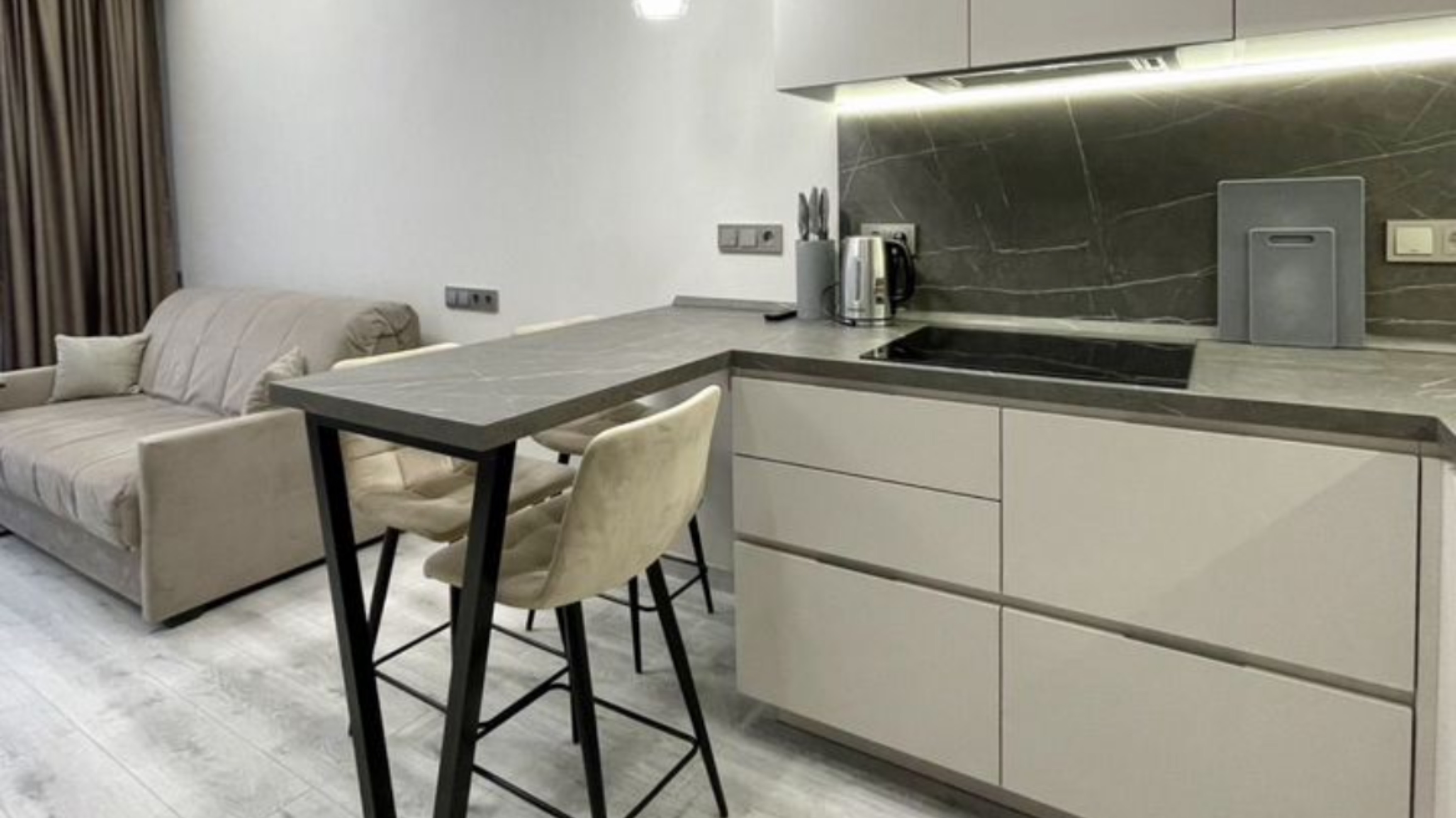 Аренда 1-к квартиры (евродвушка)39,5 м2, 14/22 этажул. Сельскохозяйственная д. 39метро «Ботаничес смотреть онлайн