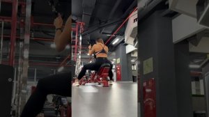 Какие упражнения я делаю для тренировки спины