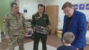 Сөенде боеккан күңелләр: әтисе СВОда һәлак булган малайны туган көне белән тәбрикләделәр