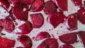 Салат со свеклой и рукколой