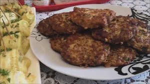 Рулеты из КАБАЧКОВ с куриной грудкой в духовке и КАБАЧКОВЫЕ ОЛАДЬИ с ФАРШЕМ\вкусные кабачки рецепты