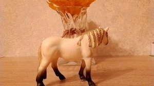 обзор андалузской кобылы.(лошади шляйх видео.