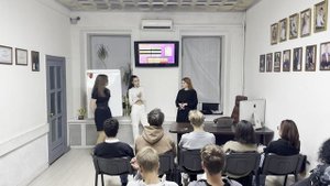 Наила 20 Лет. 27.352 Рублей за Неделю