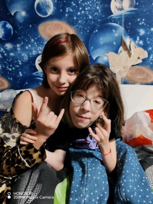 веду эфир (надо же навёрствовать пока не уехала)