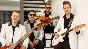 Отвязные Псы - Один Вечер Вчера (эфир Фанатеки на радио Маяк 100.8 FM)