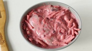 Куриная грудка в брусничном соусе