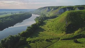 Течёт неспешно Тихий Дон - стихи - Виктор Михнев, музыка - Елена Есфирь + SUNO