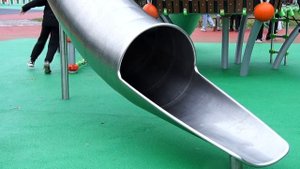Сквер на Ленинградском проспекте официально открыт после масштабного благоустройства