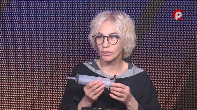 "За круглым столом" : больничные клоуны