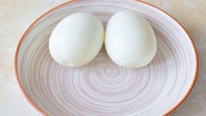 Рулетики с сыром и чесноком