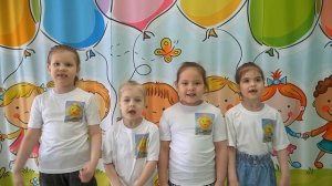 Песня "Детская дорога", автор слов и музыки И.В.Русских, исполняет вокальный ансамбль "Лучики"