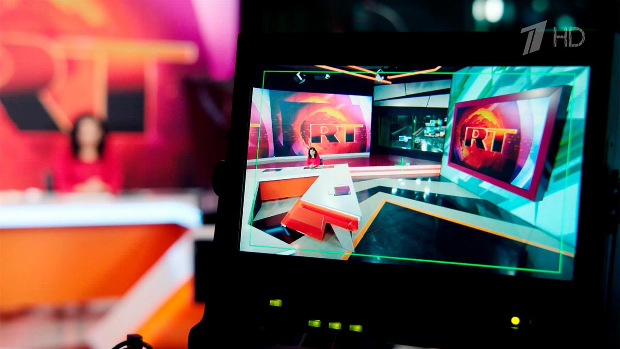 Владимир Путин поздравил с 20-летним юбилеем коллектив телеканала Russia Today