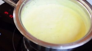 Рулетики с морковкой в сырном соусе