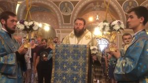 Митрополит Игнатий совершил всенощное бдение с чином погребения в Свято-Троицком кафедральном соборе