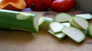 Рагу из маринованного кролика с овощами и грибами