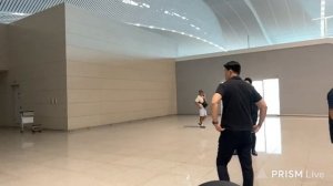 Тэхён и Кук из BTS ошеломляющие визуальные эффекты в аэропорту! ✈