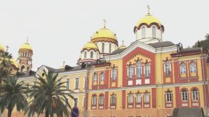 Новый Афон - монастырь и пещера