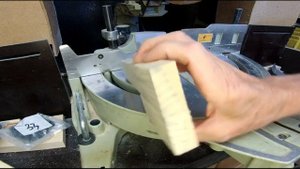 База присадочная для кромочного  фрезера.