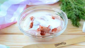 Куриная грудка, запеченная в кефире