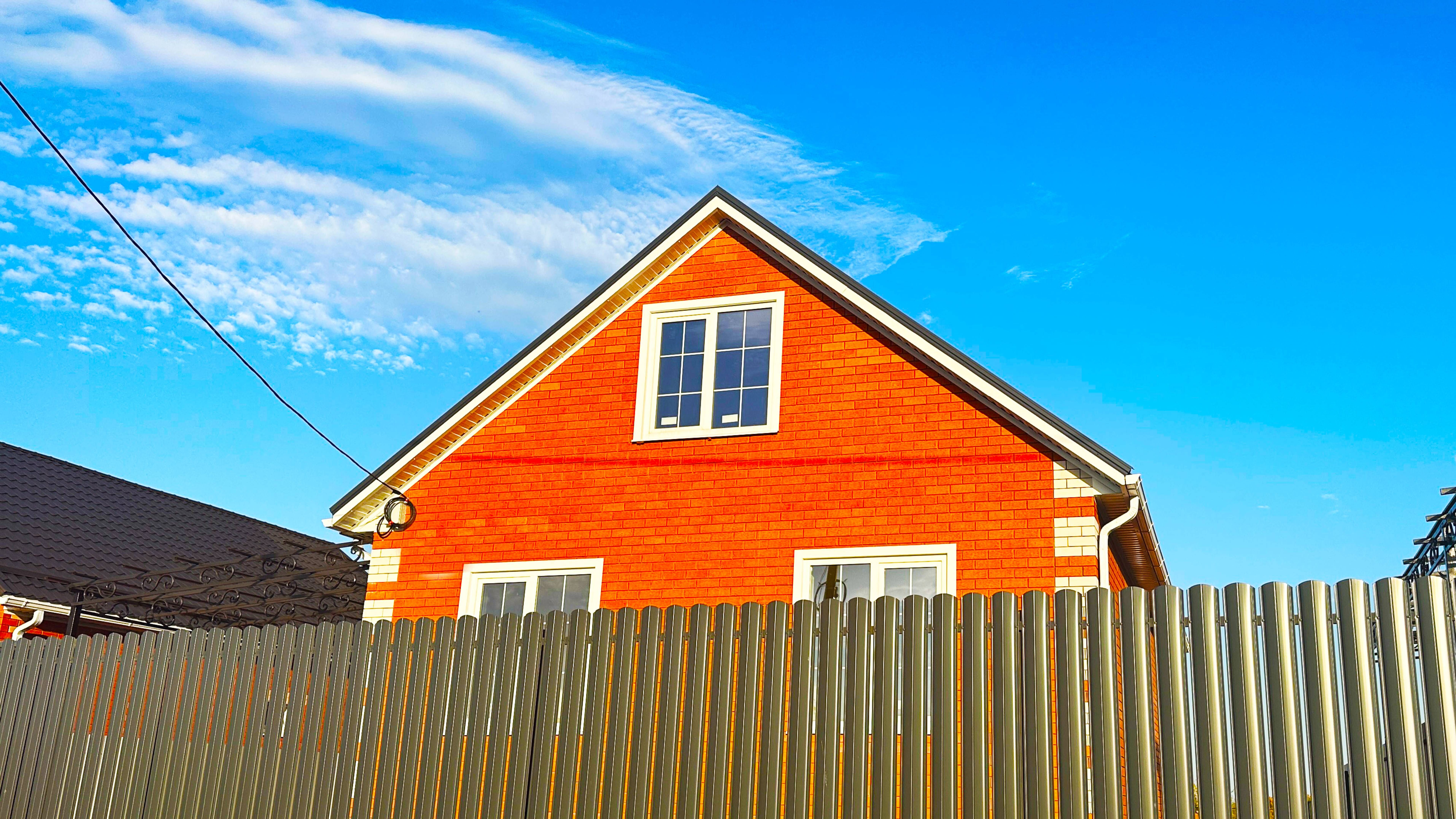 Дом с ремонтом в 40 км от Краснодара! Ремонт, газ, семейная ипотека! смотреть онлайн