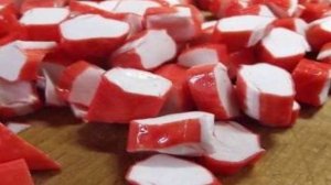 Салат из крабовых палочек с рисом