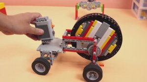 LEGO с двигателем на резинке Часть 1 и 2