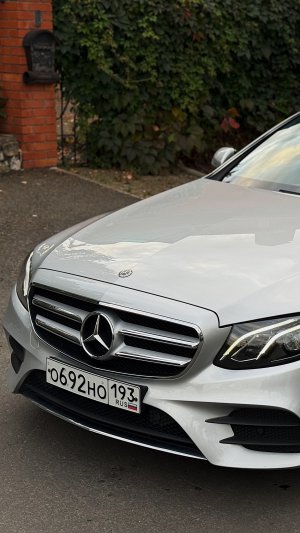 Обзор Мерседес Е200 2018 год / 2 владельца / без ДТП