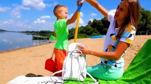 Ребята нашли игрушечные сокровища пиратов! Видео от Влада и Ники!