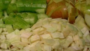 Салат из креветок и капусты
