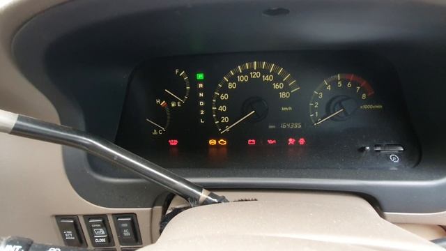 №630 TOYOTA GRAND HIACE VCH16-0018764 2001 смотреть онлайн