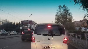 Врачи не хотят лечить, почему??)
