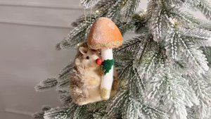 Ёлочная игрушка ЁЖИК ДАНЯ С ГРИБОЧКОМ, искусственный мех, текстиль, пластик, 16 см, 526220-1