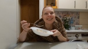 Салат с ананасами и курицей и грибами на ужин!