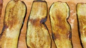Рулеты с грибами из баклажанов