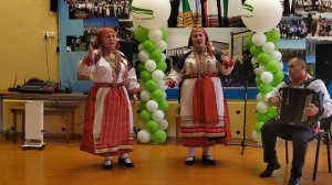 ансамбль "Светлица" "Вороной" сл. и муз. Инны Каменевой и Александра Бардина