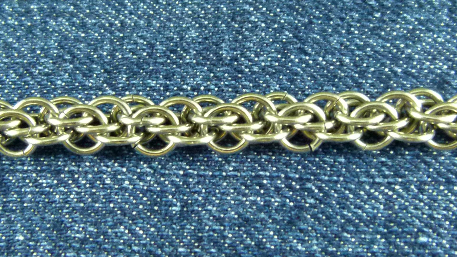 Sandstone. Кольчужная цепочка.