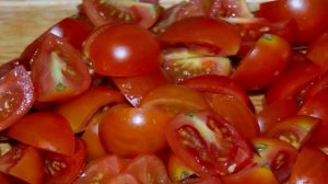 Салат из консервированной чечевицы