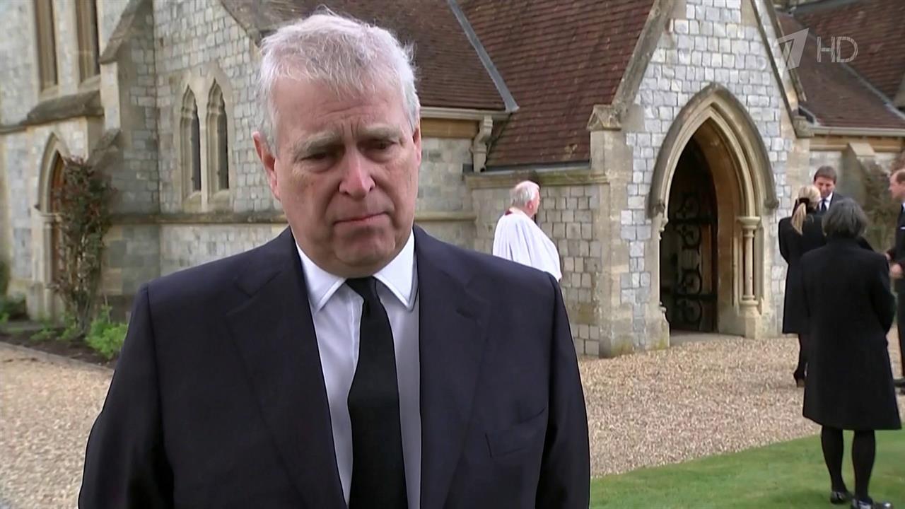 В Великобритании принц Эндрю отказался от титула герцога Йоркского