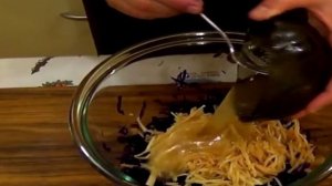 Салат из краснокочанной капусты с изюмом