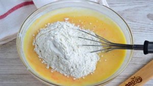Оладьи с морковью на кефире